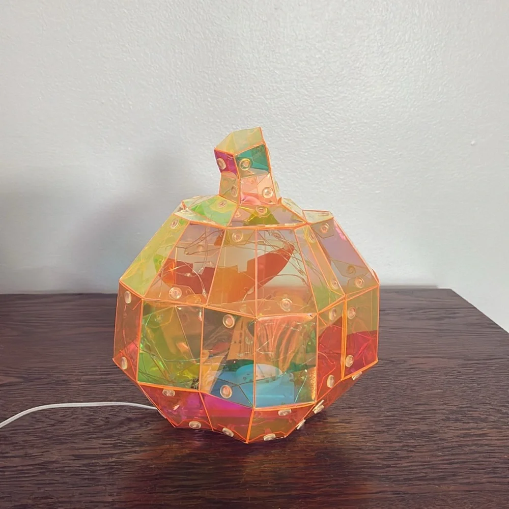 NWT- 🔋OPERATED- LED Light Up- Multicolor Holographic Halloween Jack-o-lantern 🎃